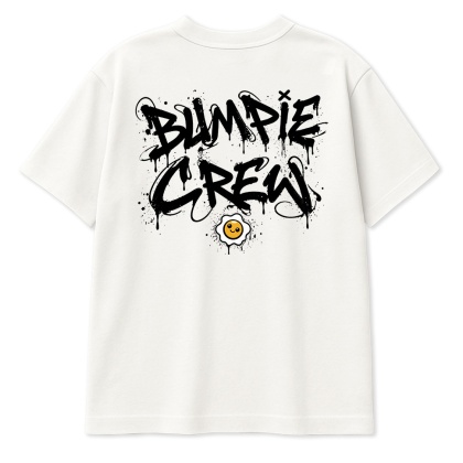 T-shirt streetwear dla młodzierzy Bumpie Crew Graffiti – miejski styl młodzierzowy (biały)